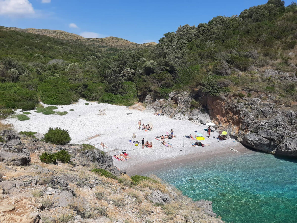 spiaggia cala bianca