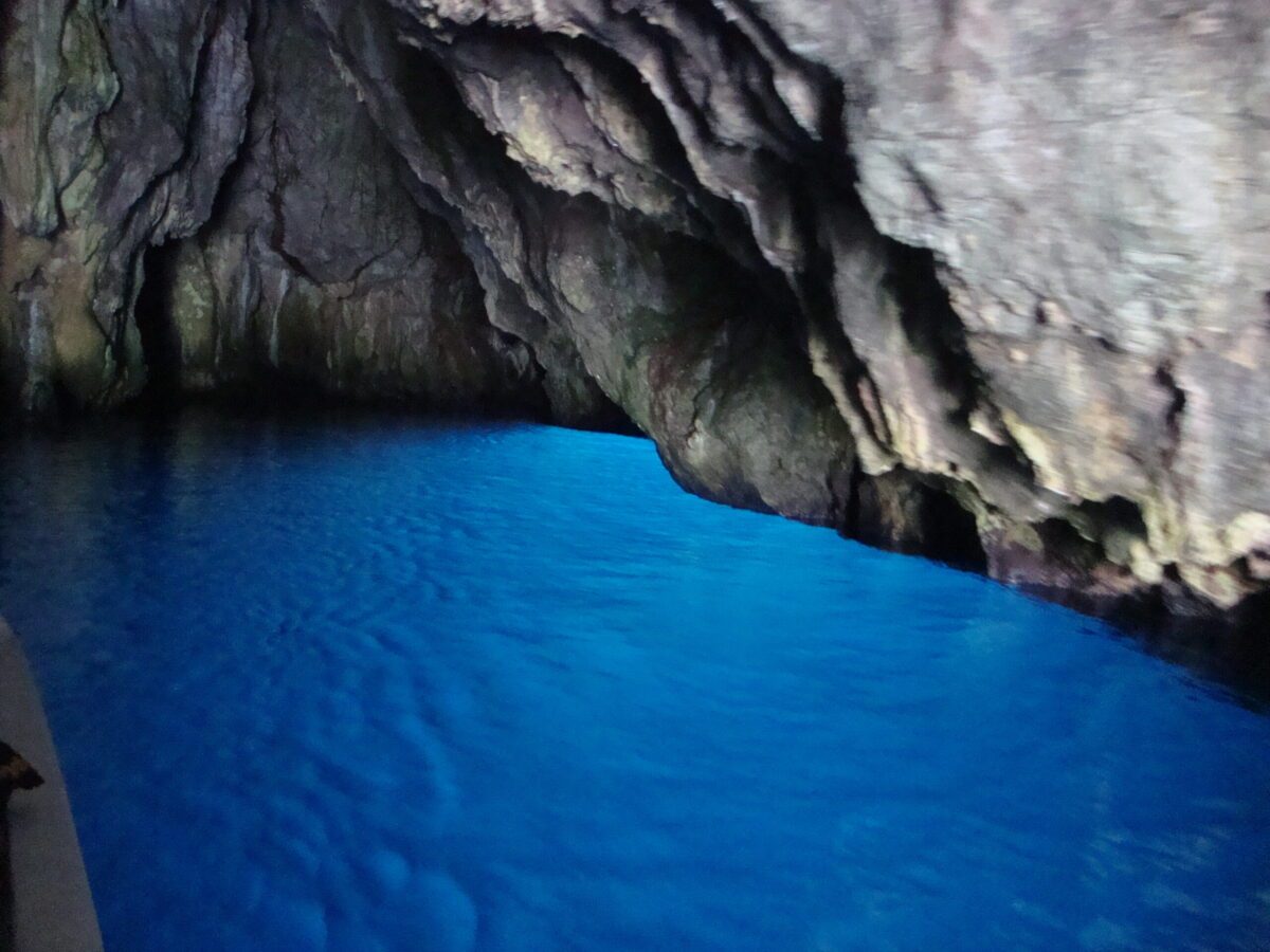 grotta azzurra palinuro